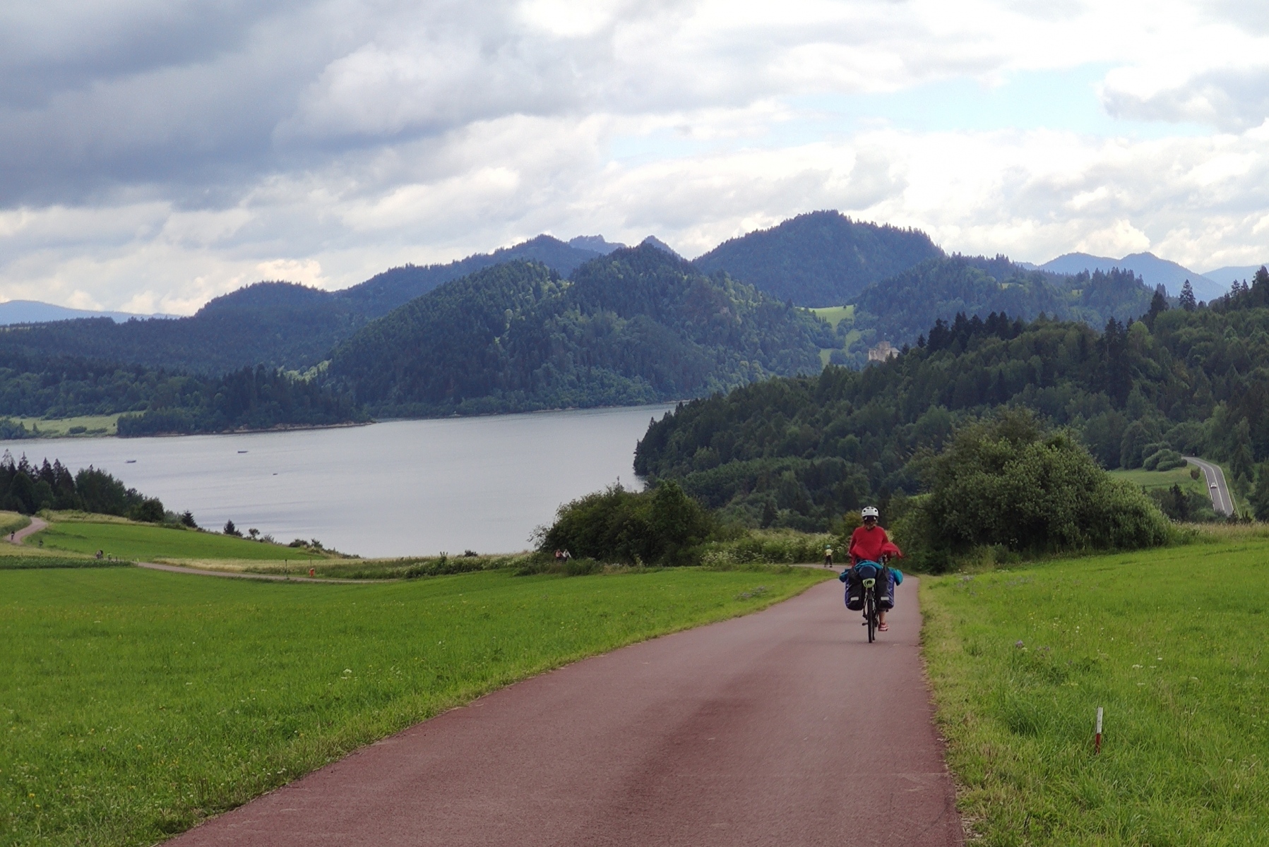 Read more about the article VeloDunajec – byle wzdłuż Dunajca. Odcinek Zakopane – J. Rożnowskie.